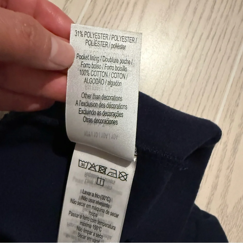 Lacoste Boys 10 Navy Core Fleece Shorts Logo Athletic NWT - Picture 13 of 14